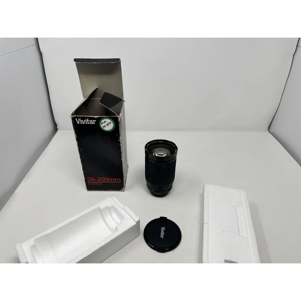 Vivitar 28-200mm 1:3.5-5.3 MC Zoom Lens for Minolta Camera
